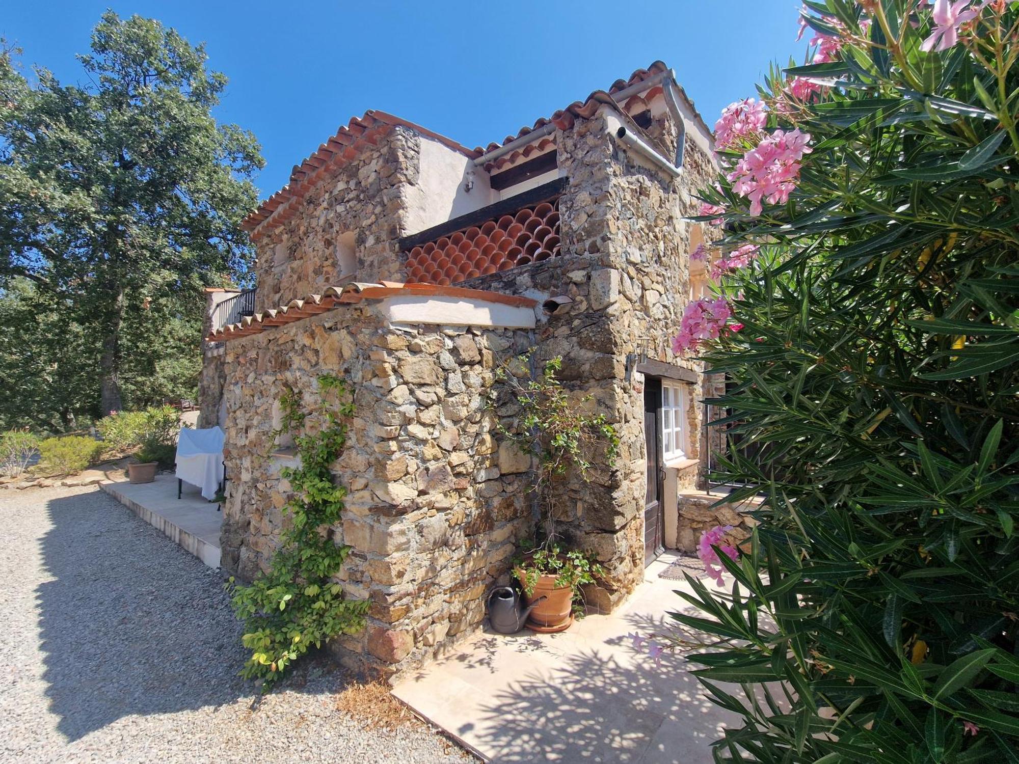 Hameau Des Claudins Apartment *